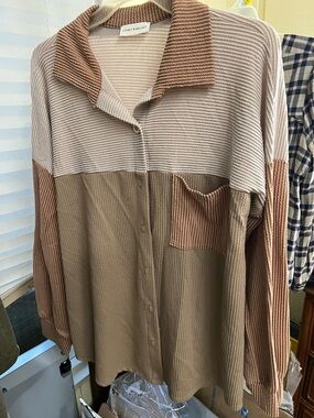 Lovely Melody Ribbed Shirt in Blush and Taupe